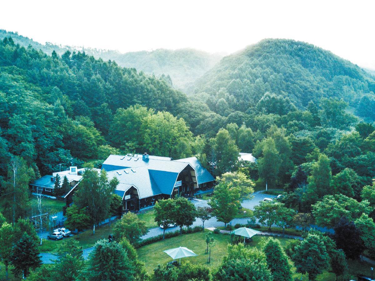 Log Hotel The Maple Lodge Iwamizawa Екстер'єр фото